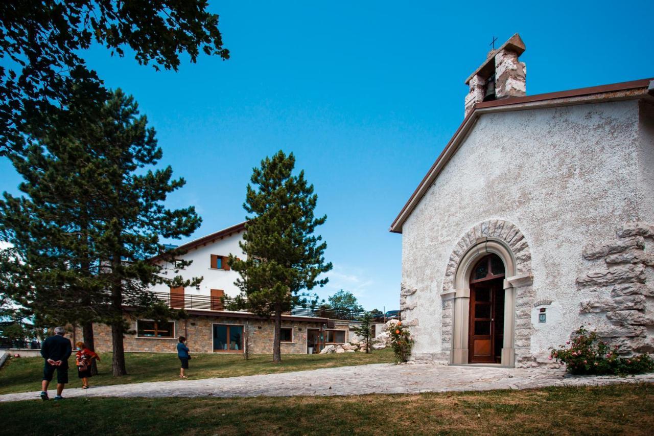 Hotel Monte Campo Capracotta Esterno foto